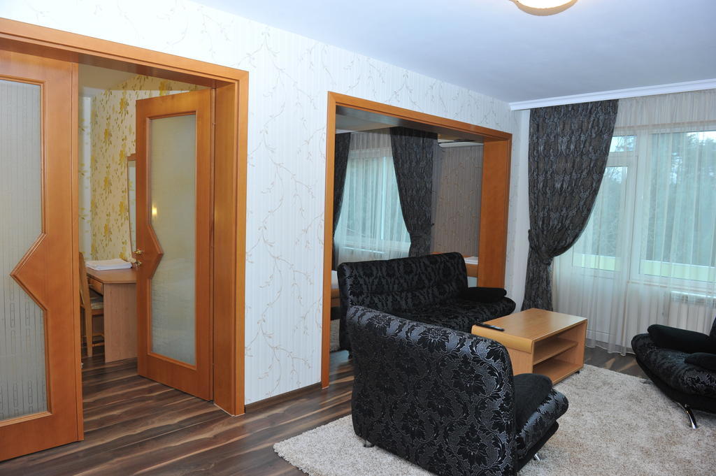 Eros Motel Sandanski Phòng bức ảnh